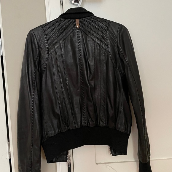 Aritzia Mackage leather jacket - Picture 3 of 6